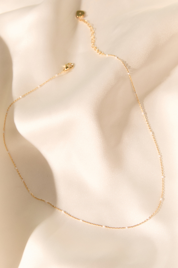 Kenzie Ivory Dot Necklace Detail 4 - Altar'd State