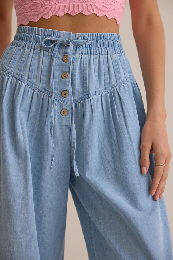 Hollis Smocked Pant Detail 2 - Altar'd State