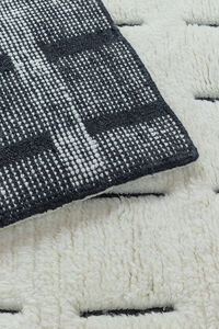 Yucca Handwoven Rug Detail 5 - Altar'd State