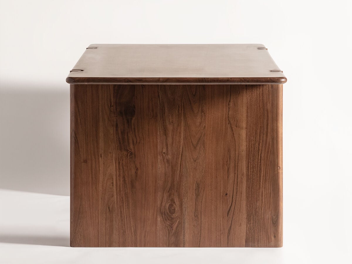 Moss Wood Dining Table Detail 4 - Altar'd State