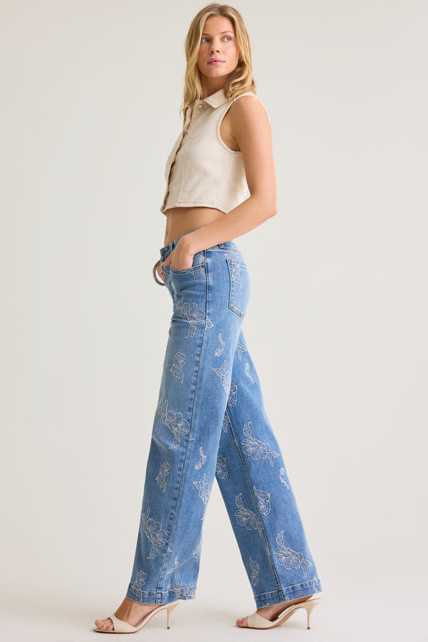 Iris Embroidered Jeans Detail 4 - Altar'd State