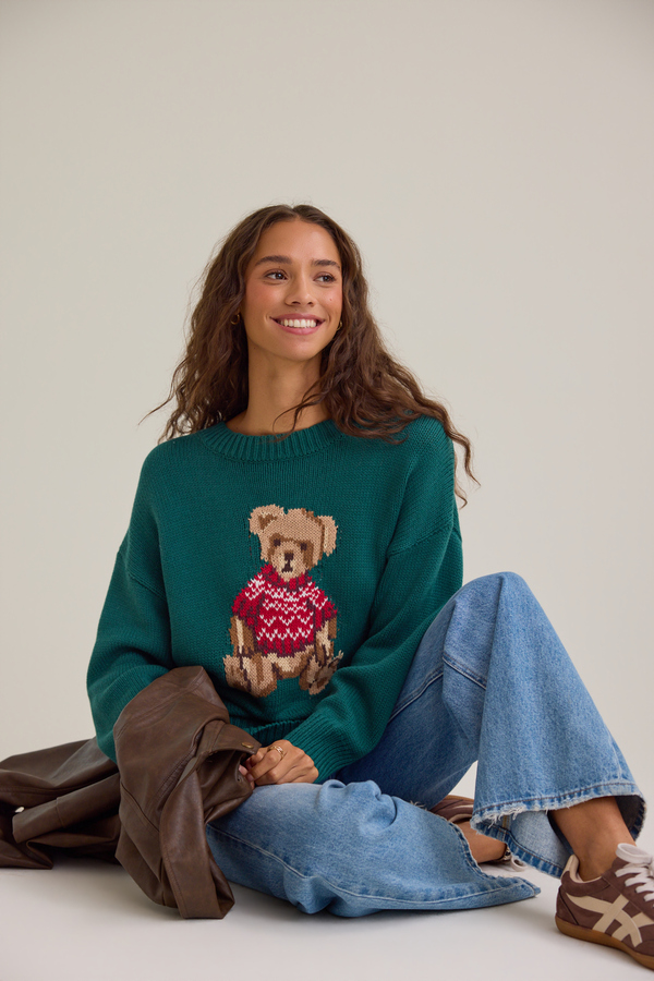 Maya Teddy Bear Sweater Detail 3 - Altar'd State