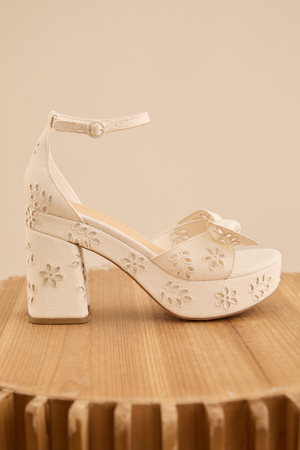 Liloa Eyelet Platform Heel - Altar'd State