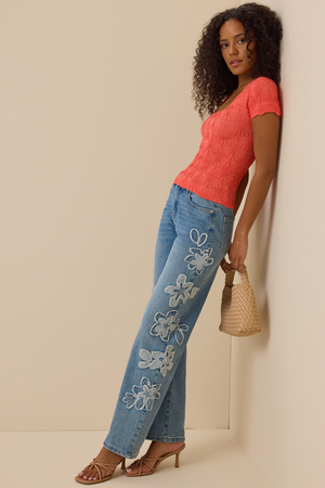 Blaire Short Sleeve Seamless Floral Tee - Altar'd State
