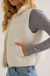 Brinity Puffer Vest Detail 5 - Altar'd State
