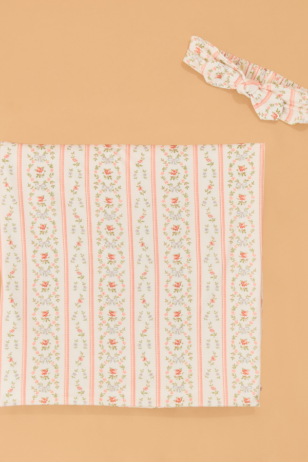 Marnie Swaddle Set Detail 2 - Altar'd State