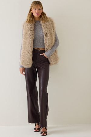 Fernley Textured Fitted Pullover Sweater - Altar'd State - 