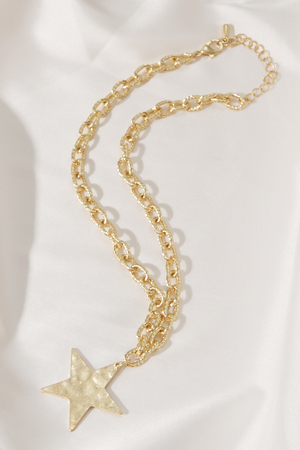 Worn Gold Hammered Star Necklace - Altar'd State - 