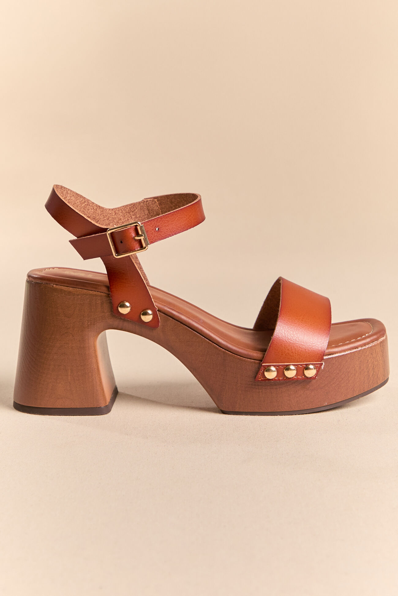 Debbie Brown Heel