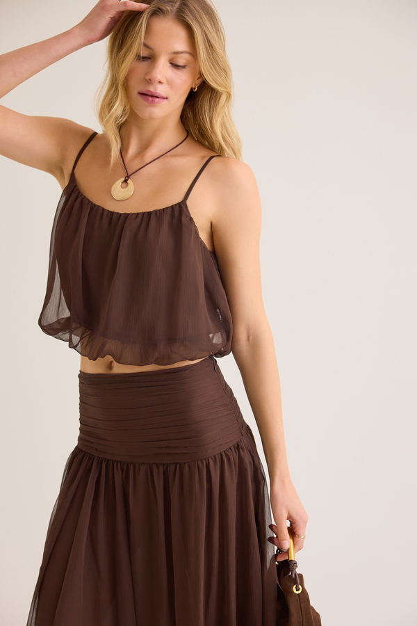 Juel Bubble Hem Top Detail 3 - Altar'd State
