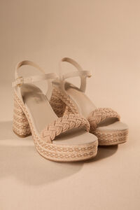 Dakotta Twisted Platform Heel Detail 2 - Altar'd State