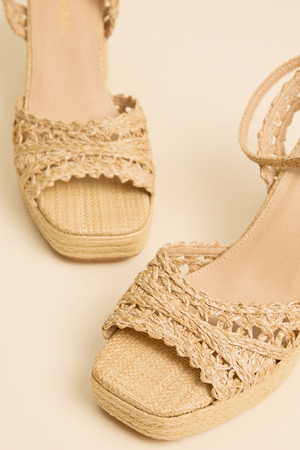Matisse Orion Raffia Platform Heel - Altar'd State - 
