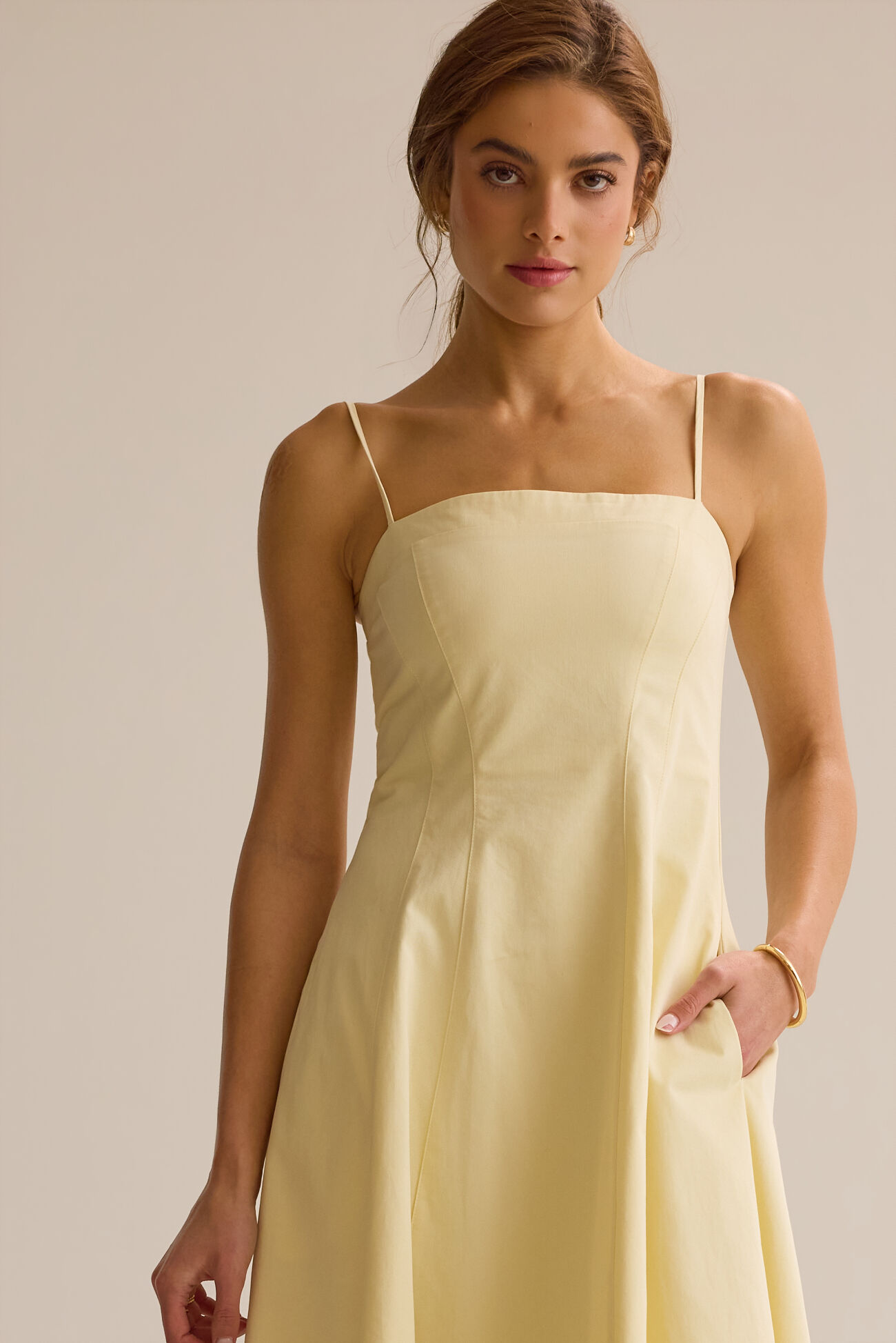 Zuri Midi Dress