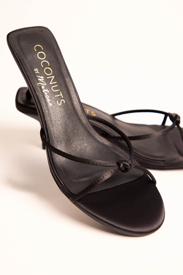 Leilani Strappy Heel Detail 5 - Altar'd State