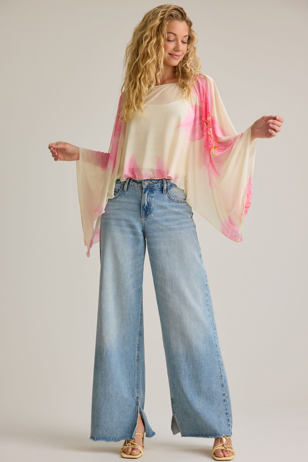 Brielle Floral Poncho