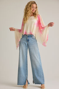 Brielle Floral Poncho Detail 2 - Altar'd State