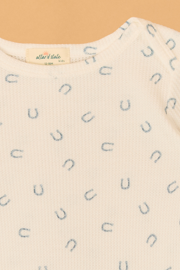 Little Horseshoe Long Sleeve Bodysuit Detail 3 - Altar'd State