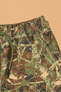 Wilder Camo Cargo Jogger Detail 3 - Altar'd State