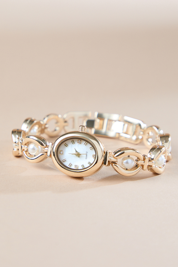 Pearl Oval Face Watch in Gold | Altar display picture 3