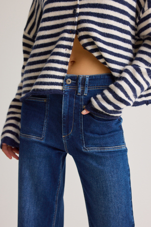 Aria Mid Rise Cropped Jeans - Altar'd State - 