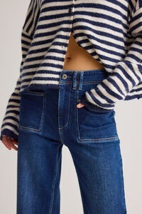 Aria Mid Rise Cropped Jeans Detail 2 - Altar'd State