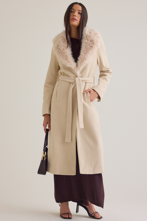 Brooks Faux Fur Trim Coat Detail 4 - Altar'd State