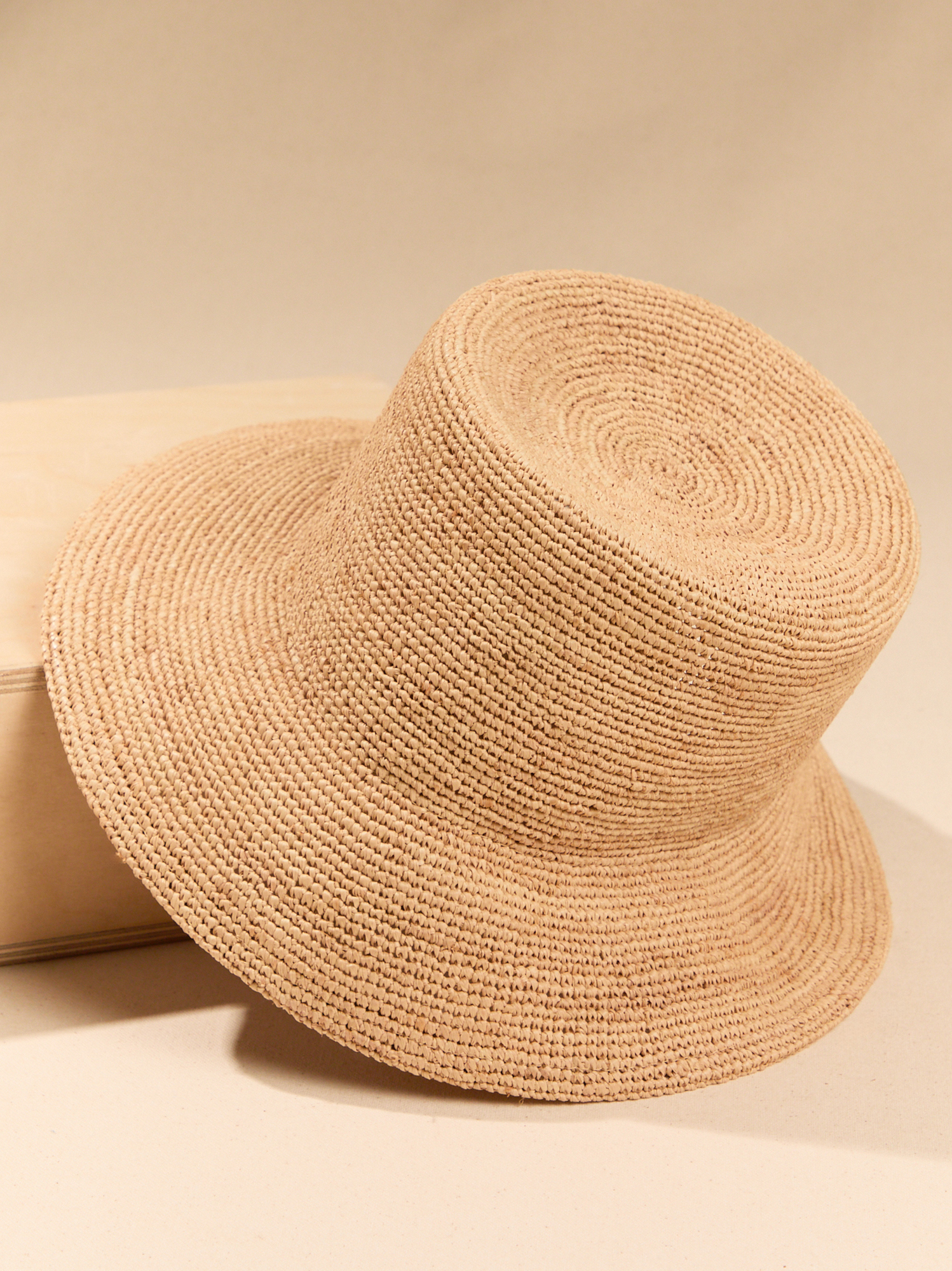 Chloe Raffia Bucket Hat in Natural | Altar'd State