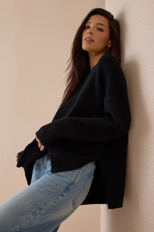Leia Oversized Tunic Sweater - Altar'd State