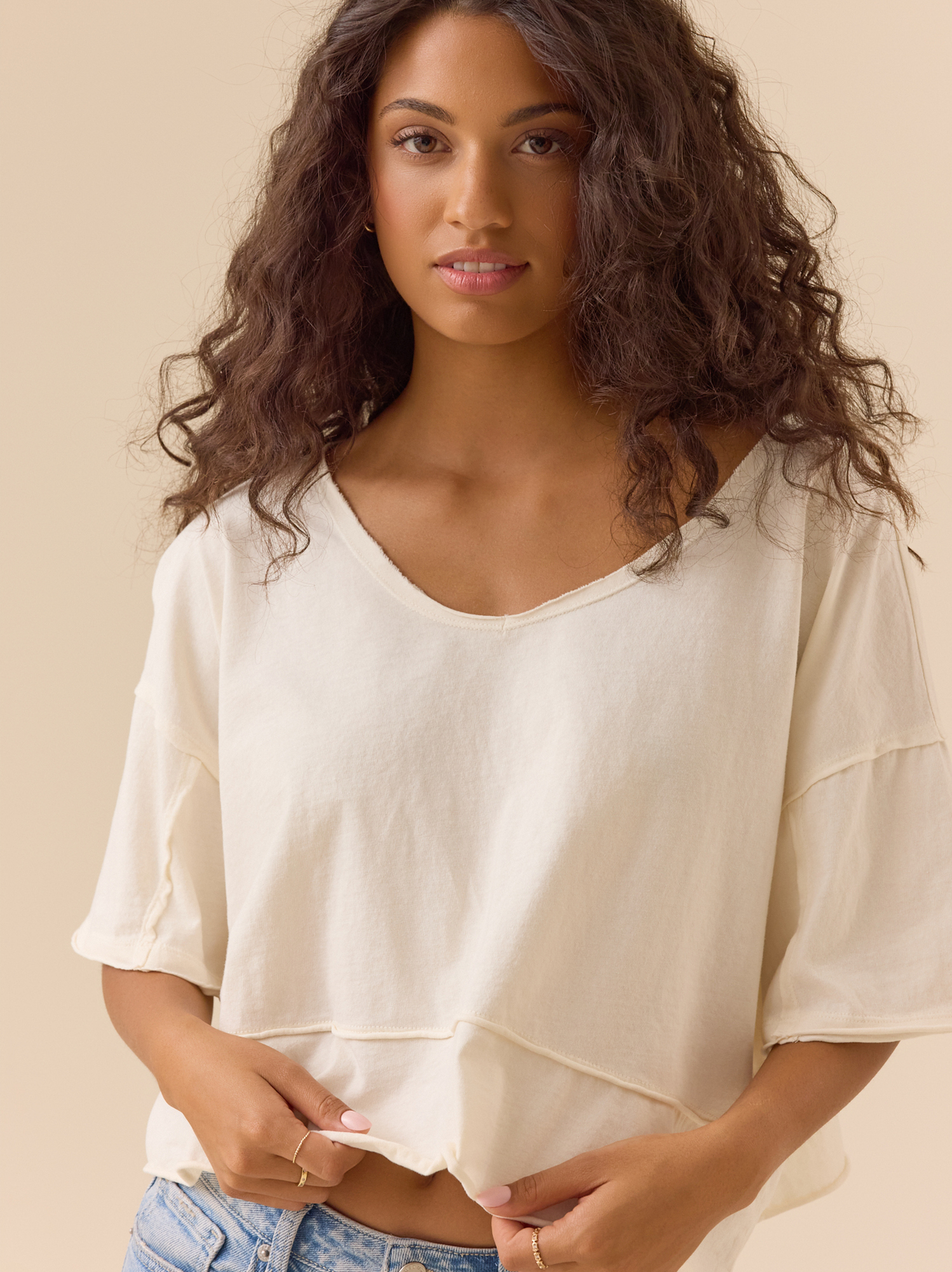Cassandra V-Neck Boxy Tee in Ivory | Altar