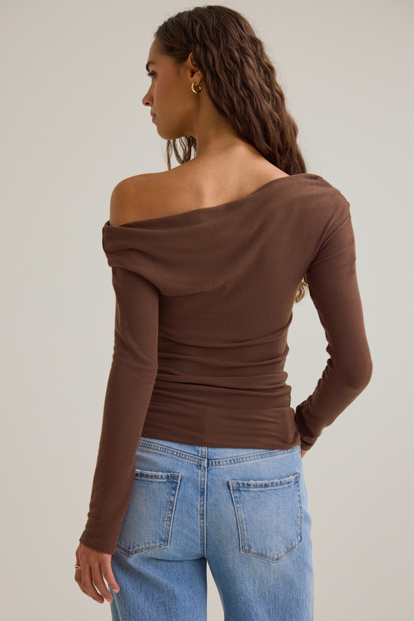 Rhea Asymmetrical Fitted Knit Top Detail 5 - Altar'd State