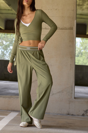Elevated Ease Pant - Altar'd State - 