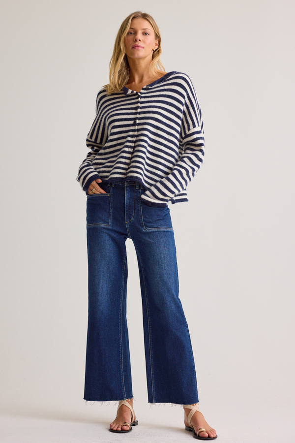 Aria Mid Rise Cropped Jeans - Altar'd State