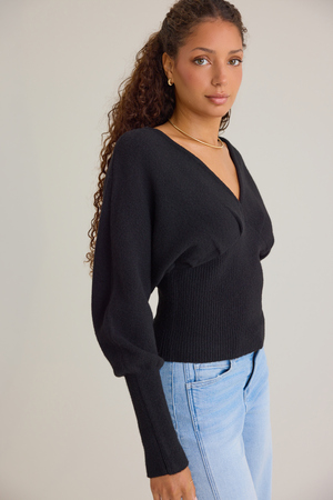 Kora Fitted V-Neck Sweater - Altar'd State