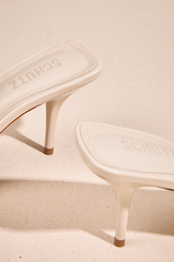 Schutz Elodie Slide Heel Detail 3 - Altar'd State