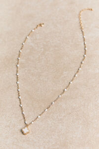 Elly Y Clover Necklace - Altar'd State