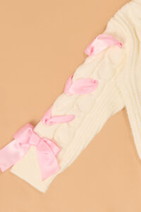 Briley Bow Sweater Detail 2 - Altar'd State