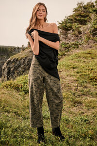 Winslet Camo Barrel Pant - Altar'd State