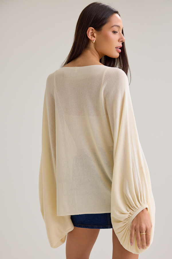 Tabor Dolman Sleeve Top Detail 5 - Altar'd State