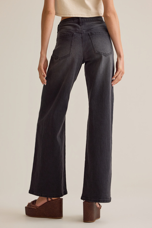 Maddie Straight Leg Jeans - Altar'd State - 