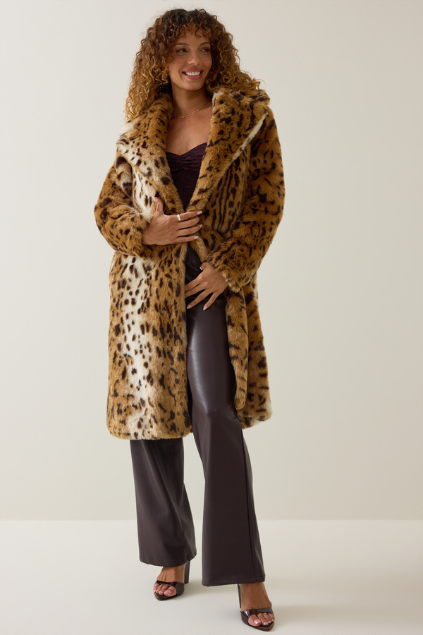 Sherah Cheetah Faux Fur Coat Detail 2 - Altar'd State