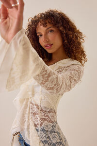 Carys Lace Chiffon Ruffle Kimono Detail 3 - Altar'd State