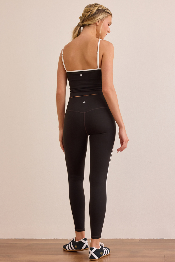 Circuit Contrast Leggings Detail 5 - Altar'd State