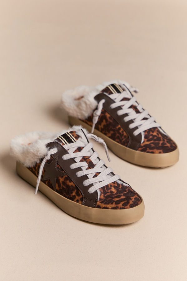 Pinah Sherpa Sneakers Detail 2 - Altar'd State
