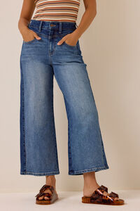 Emma Wide Leg Jean Detail 4 - Altar'd State