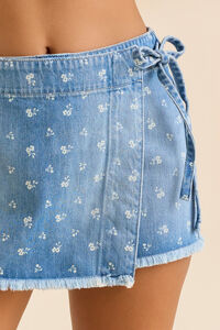 Dylan Side Tie Denim Skort Detail 2 - Altar'd State
