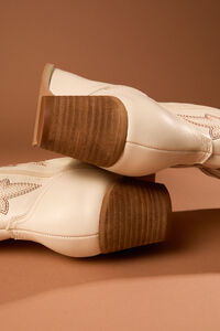Melia Western Boots Detail 3 - Altar'd State