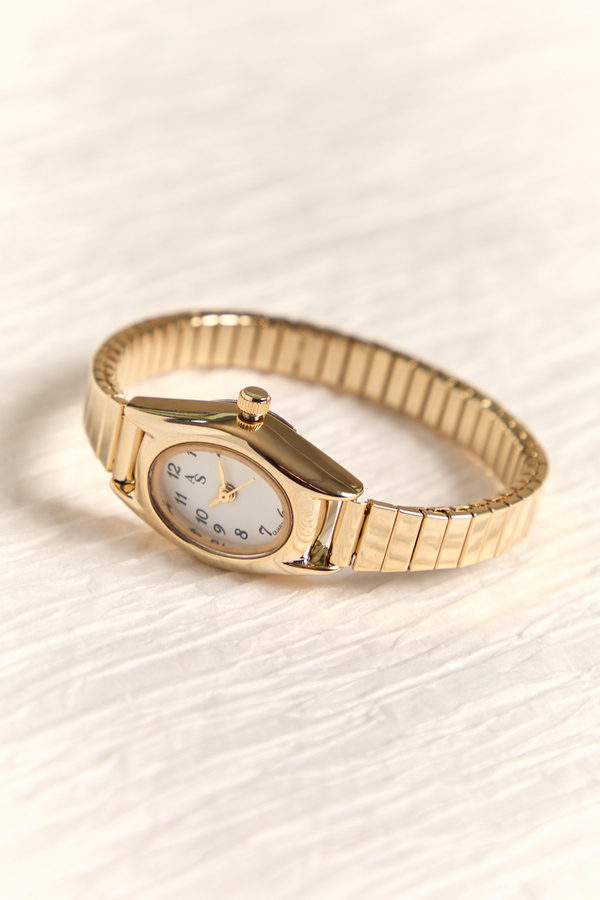 Haleigh Vintage Chain Link Watch Detail 3 - Altar'd State