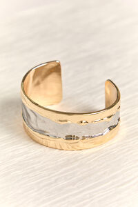 Davis Mixed Metal Cuff Detail 2 - Altar'd State