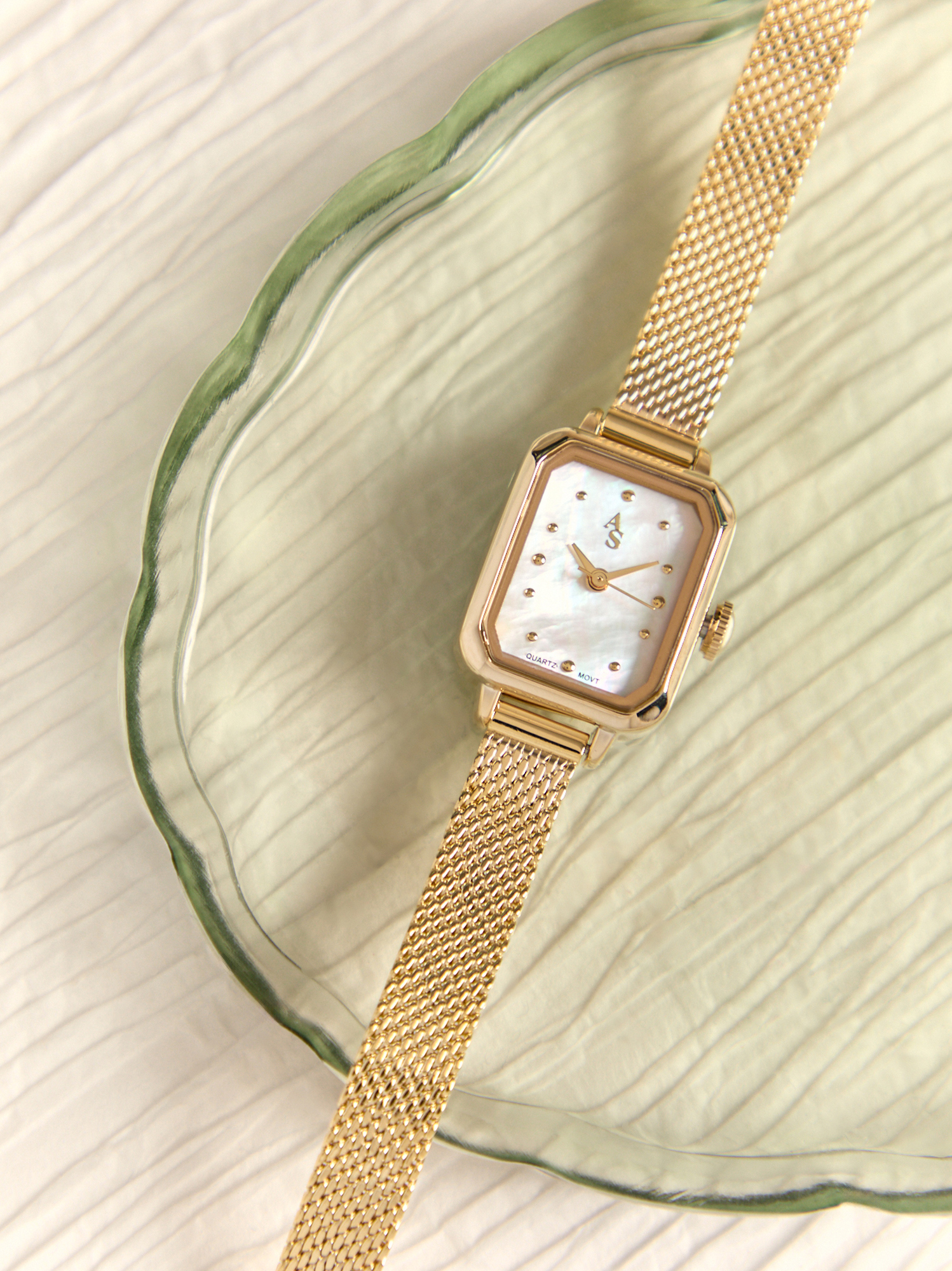 Elegant Ultra Thin Waterproof Quartz Watch for Women - Dainty Rectangle Design Quadro mini-blush square dial watch for women | DW main image 2