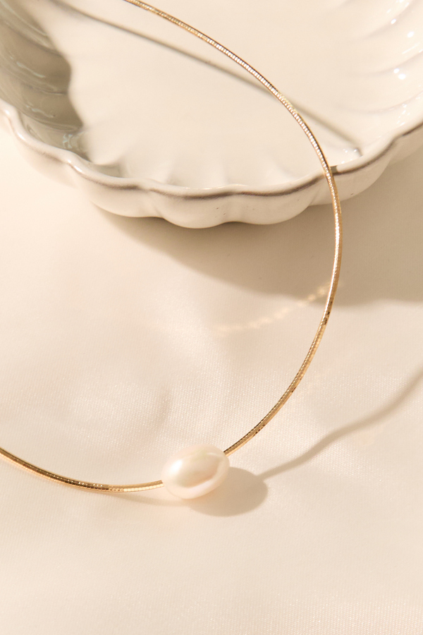 Cora Pearl Necklace Detail 3 - Altar'd State